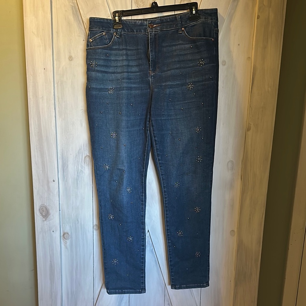 Chico’s 2.5 (14) Women's Blue Embellished Jeans